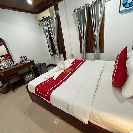 Luang Prabang - Villa Ouis Namkhan Riverside 2 Екстер'єр фото