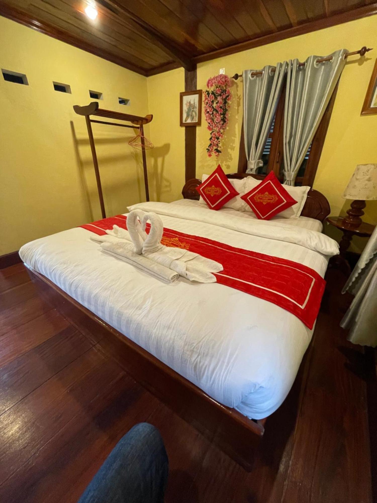 Luang Prabang - Villa Ouis Namkhan Riverside 2 Екстер'єр фото