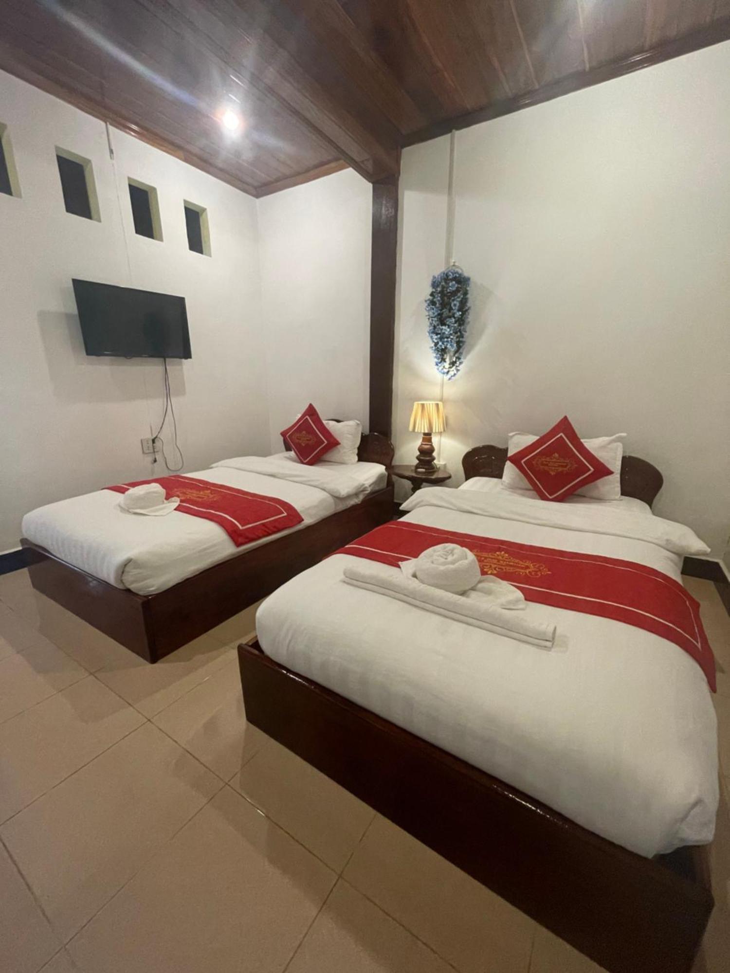Luang Prabang - Villa Ouis Namkhan Riverside 2 Екстер'єр фото